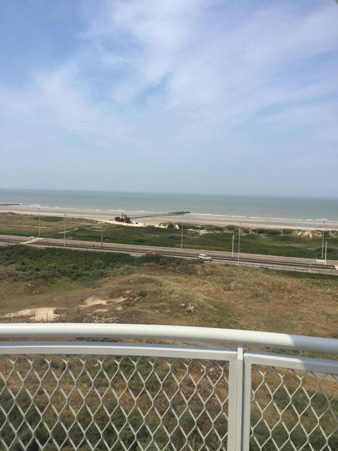 Studio On The Beach With Sea View Middelkerke Eksteriør billede